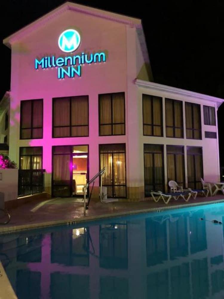 Millennium Inn Ellisville Ngoại thất bức ảnh