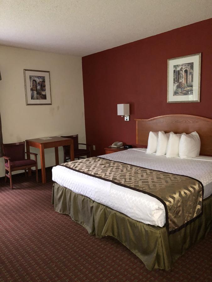 Millennium Inn Ellisville Ngoại thất bức ảnh