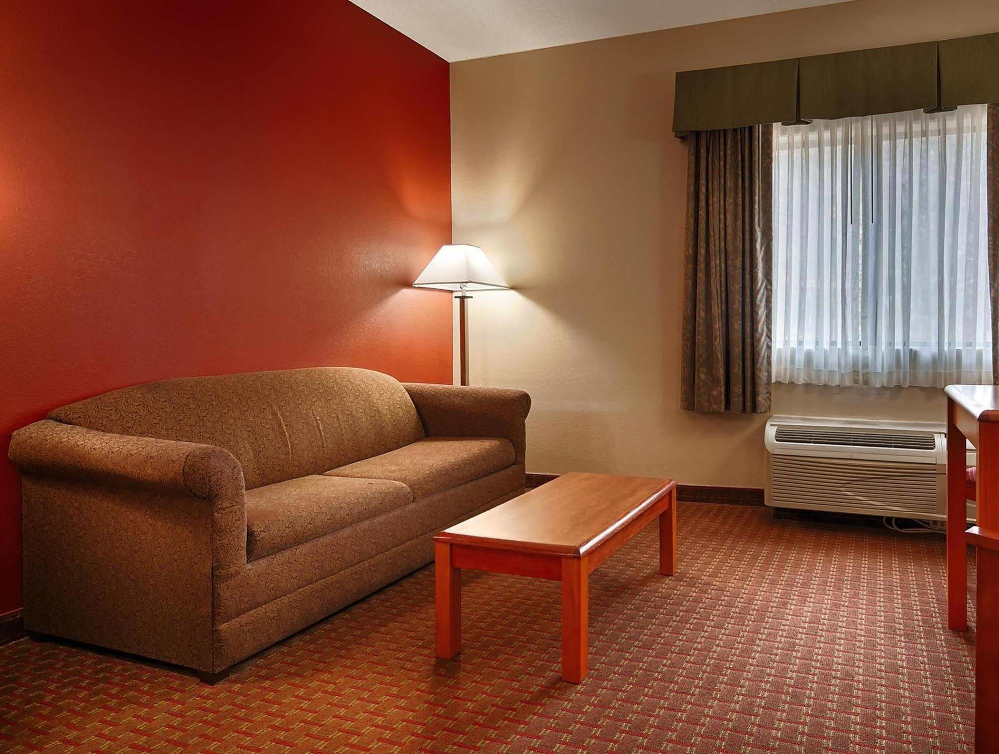 Millennium Inn Ellisville Ngoại thất bức ảnh